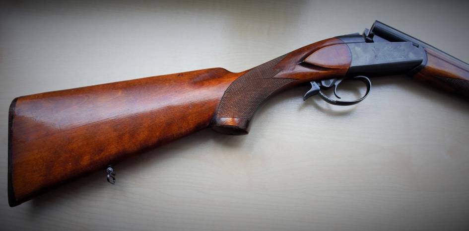 Samarqandda erkak akasini ov quroli bilan otib o‘ldirdi